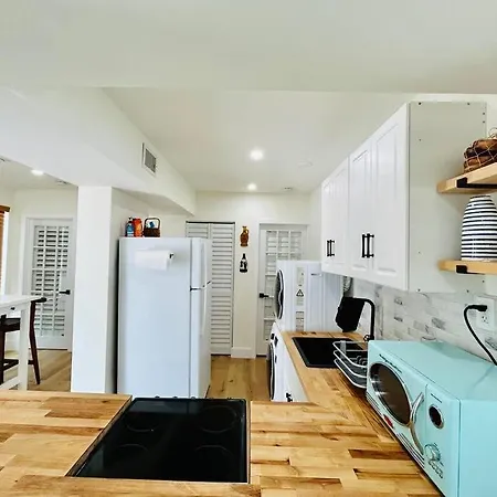 Newly Renovated And Cozy Home In The Florida Keys Marathon Exterior photo